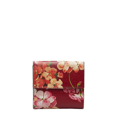 gucci blooms flap wallet|gucci wallet with crossbody strap.